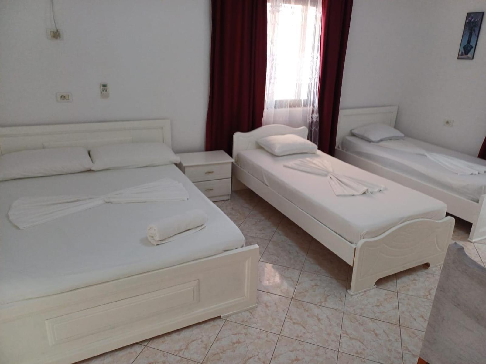 Vila Erjoni Ksamil Luaran gambar