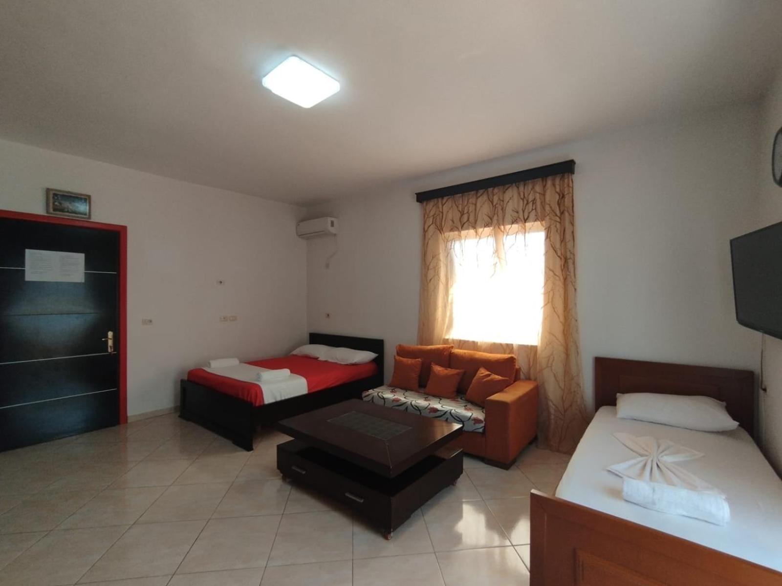 Vila Erjoni Ksamil Luaran gambar